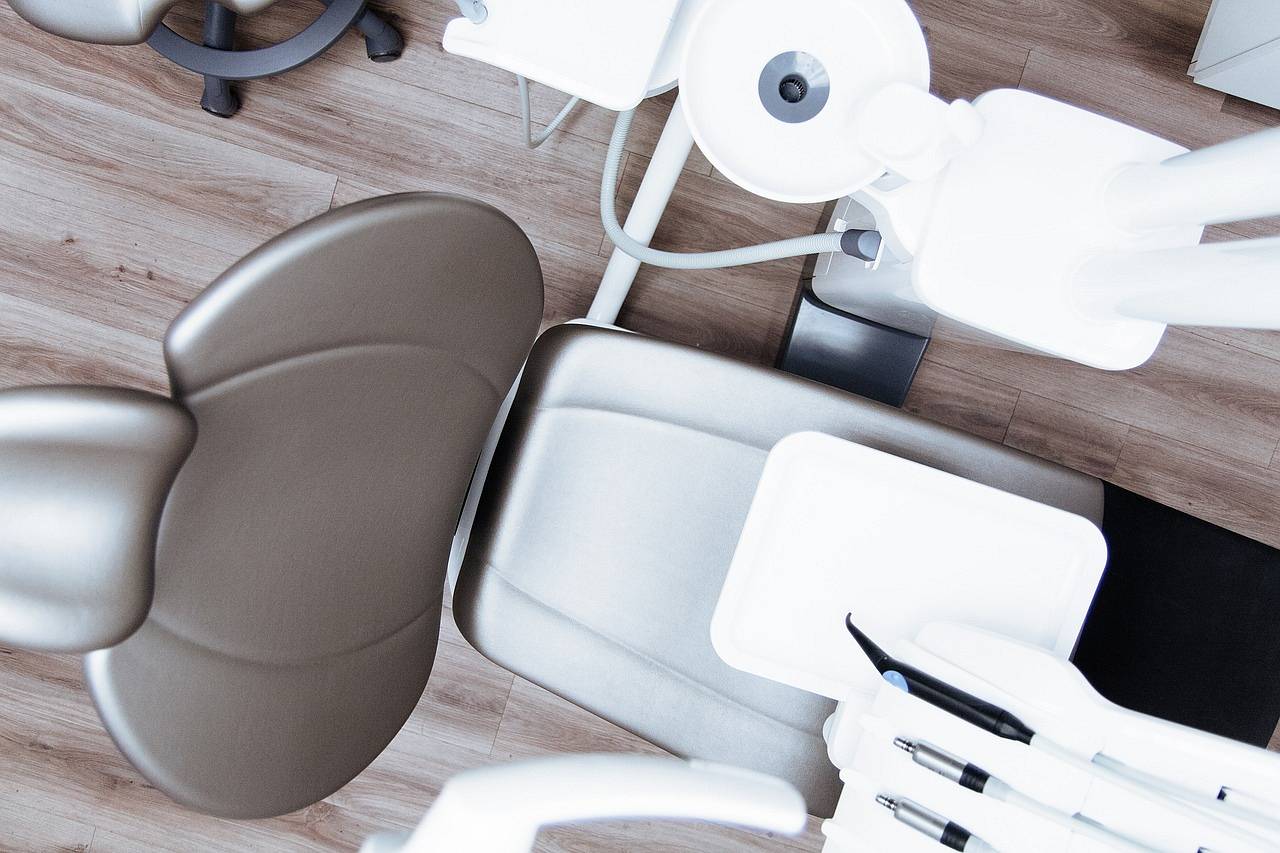 A dentist chair is all ready for upcoming patient